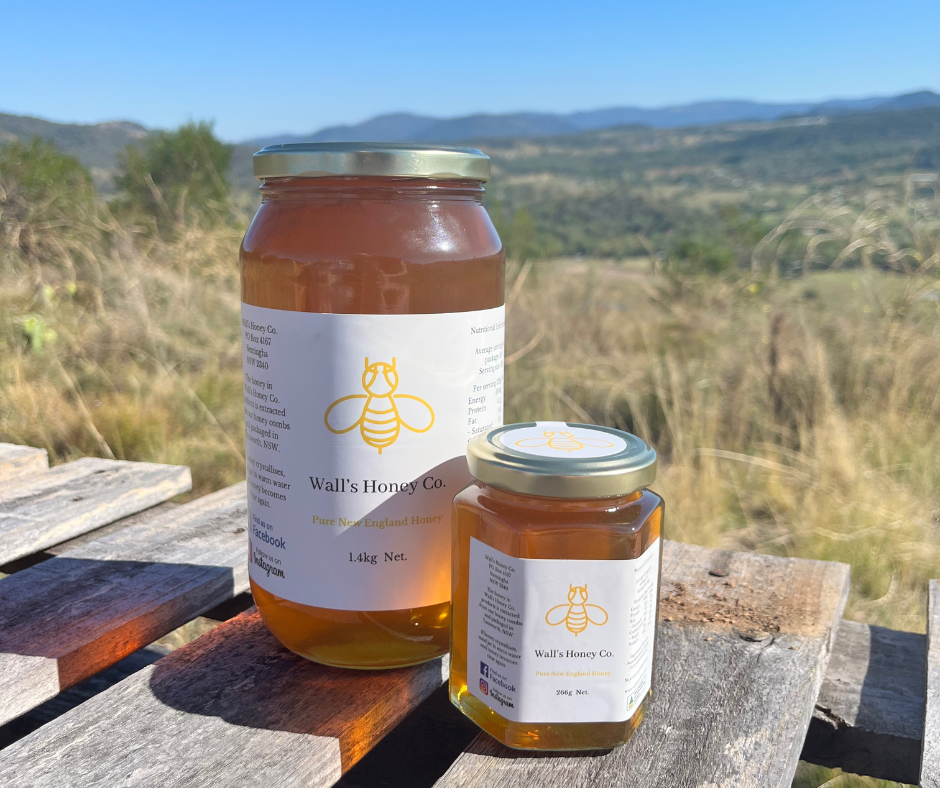 Honey in Glass Jars vs Plastic Containers? Wall’s Honey Co.