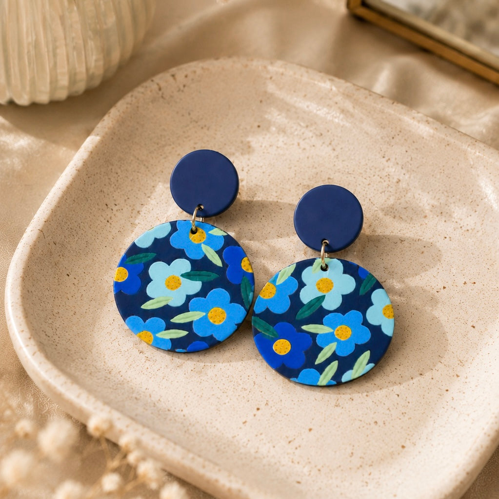 Daisy After Dark Earrings