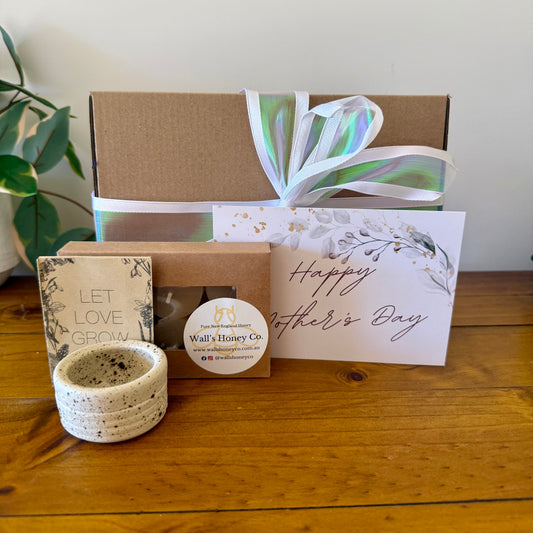 Mothers Day “Hollis” Pottery Pottery Tea Light Candle & Seed Gift Box