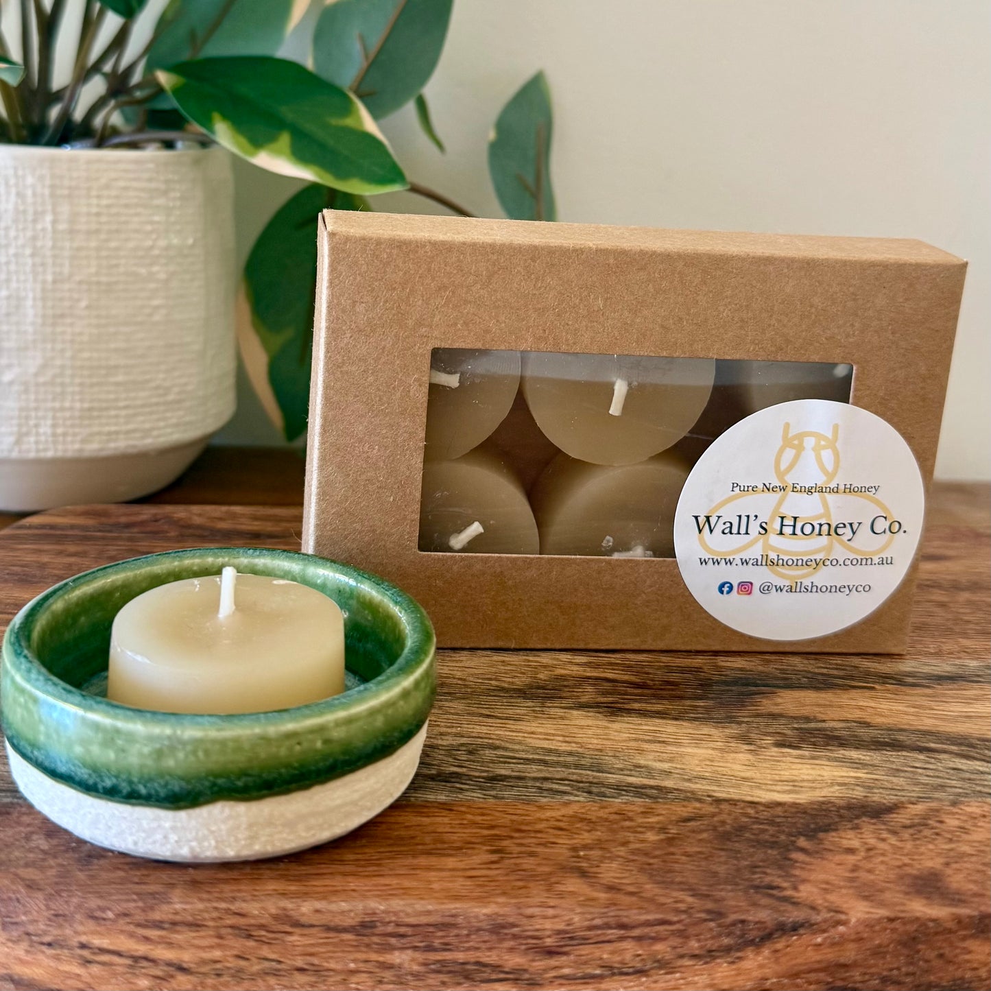 “River” Pottery Tall Tea Light Beeswax Candle Holder and Pack of 6 candles