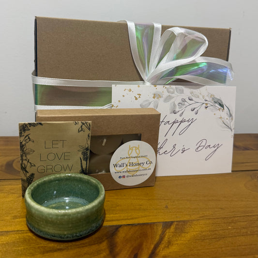 Mothers Day “Theodora” Pottery Pottery Tea Light Candle & Seed Gift Box
