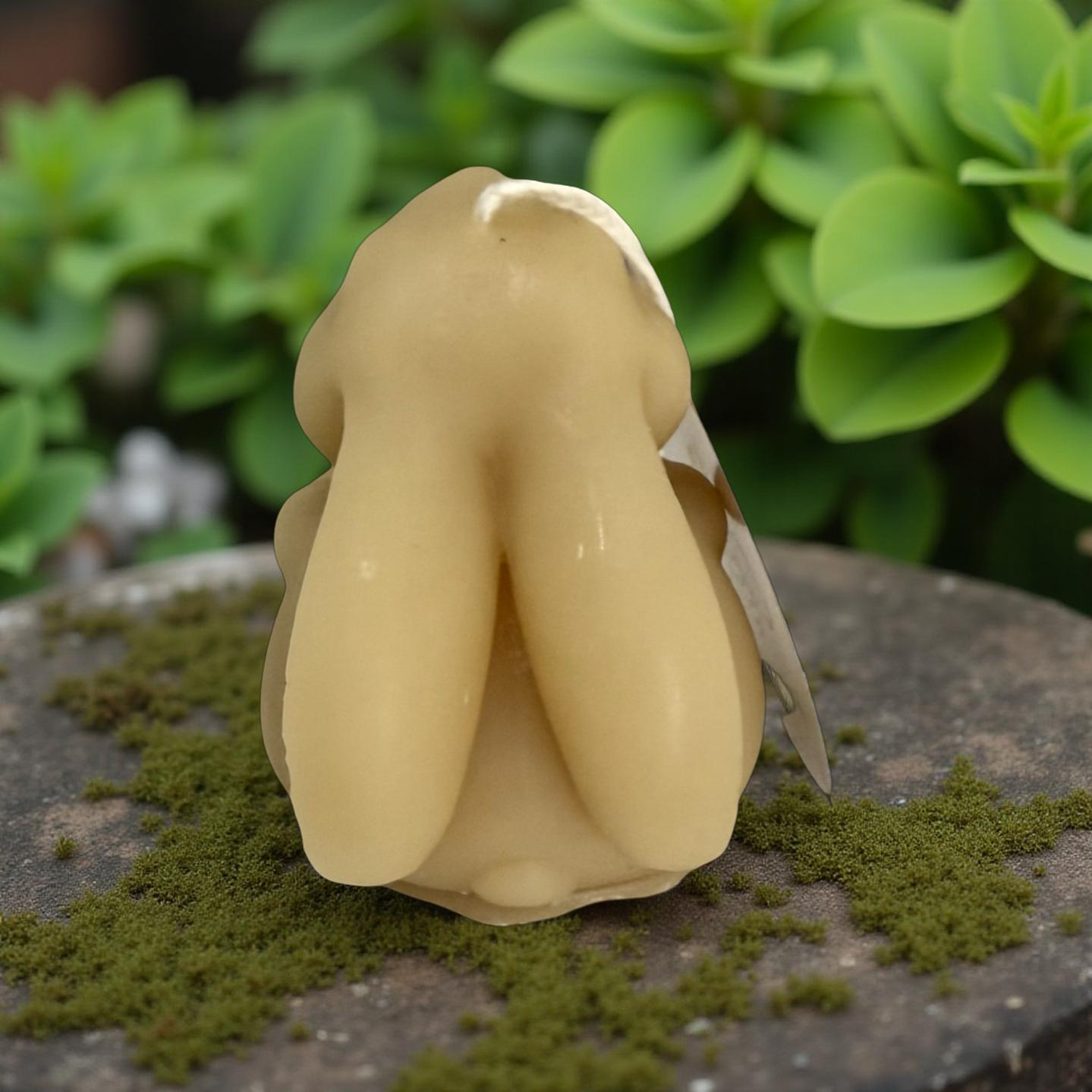 Beeswax Bunny Candle “Honeyhop”