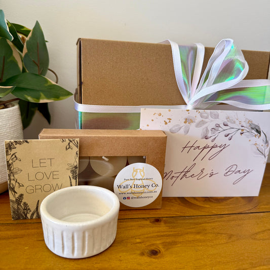 Mothers Day “Lark” Pottery Pottery Tea Light Candle & Seed Gift Box