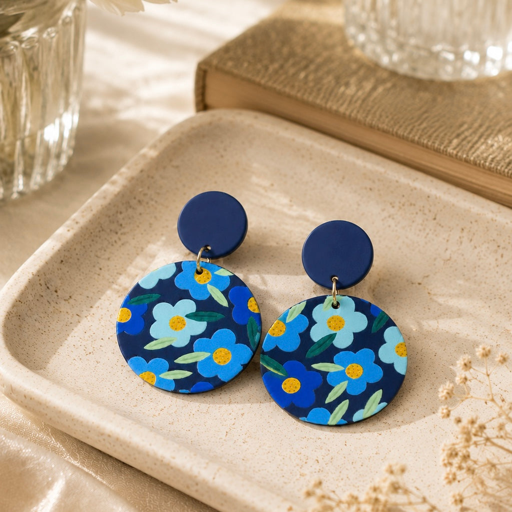 Daisy After Dark Earrings
