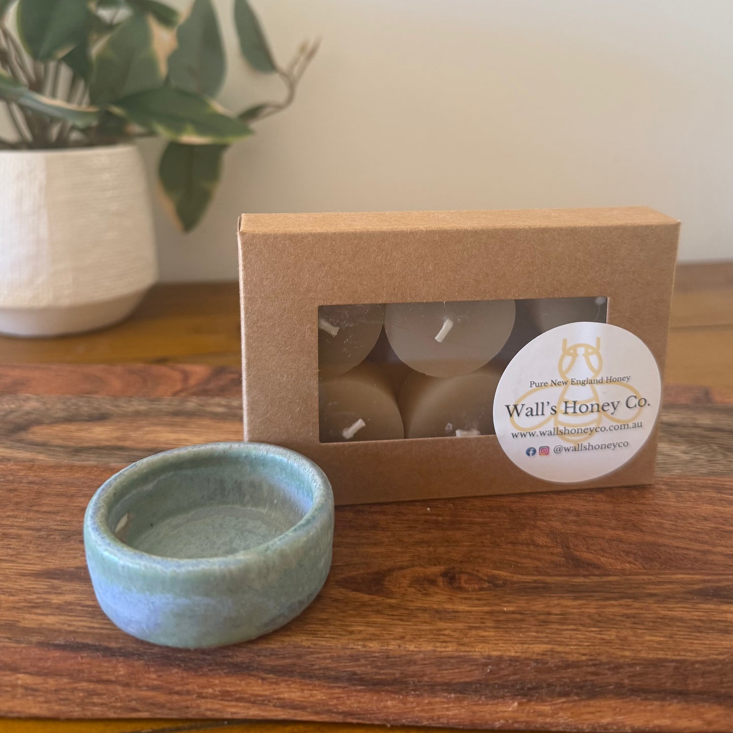 “Jade” Pottery Tall Tea Light Beeswax Candle Holder and Pack of 6 candles