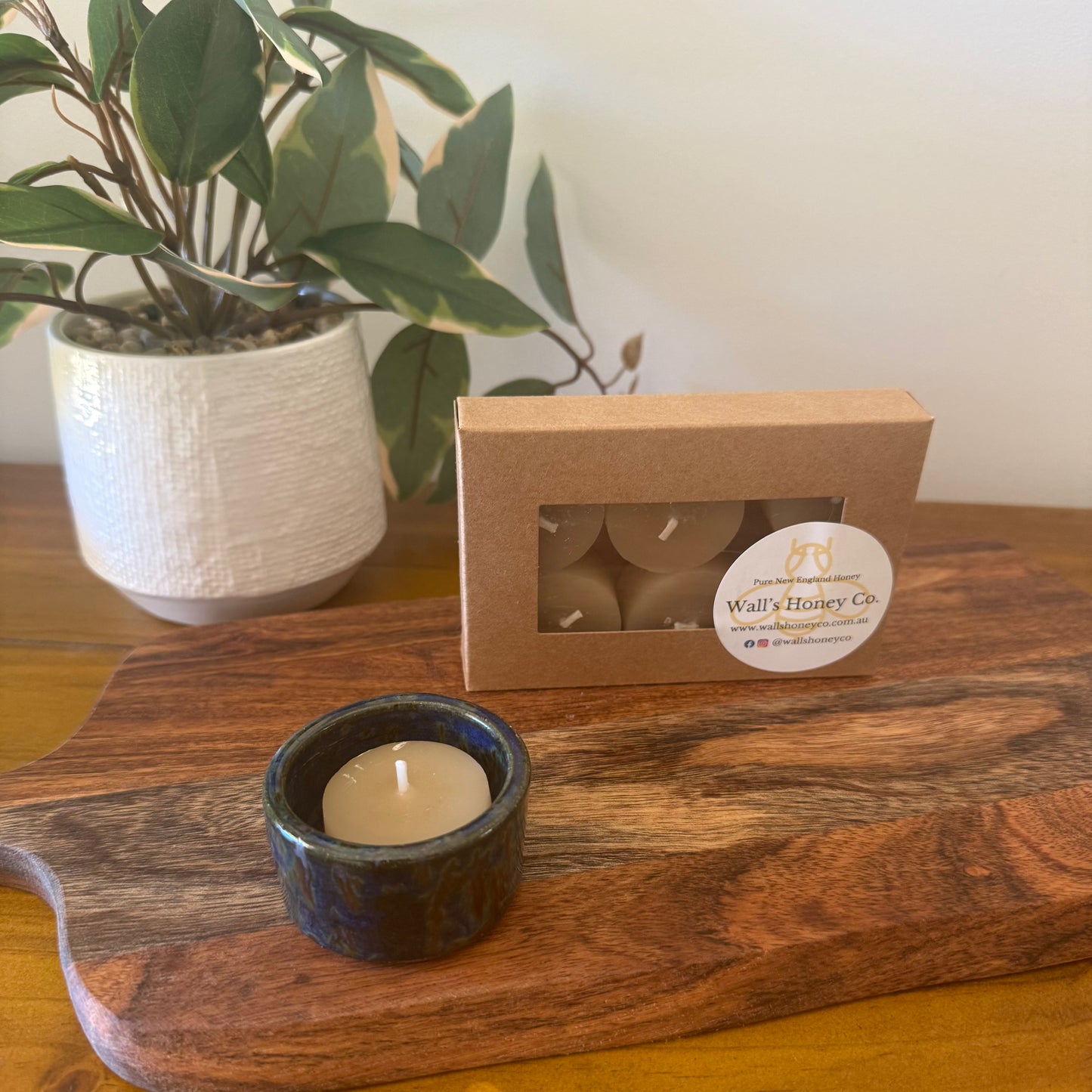“Pearl” Pottery Tall Tea Light Beeswax Candle Holder and Pack of 6 candles