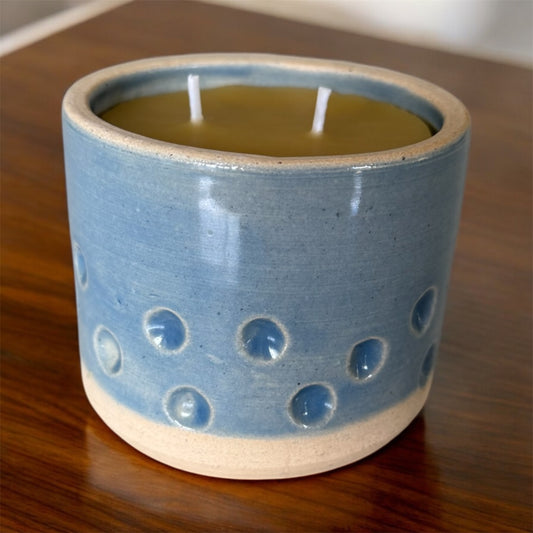 “Spotty Bleu” pure beeswax candle in local pottery