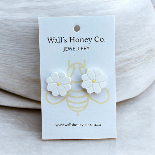 White Daisy Earrings