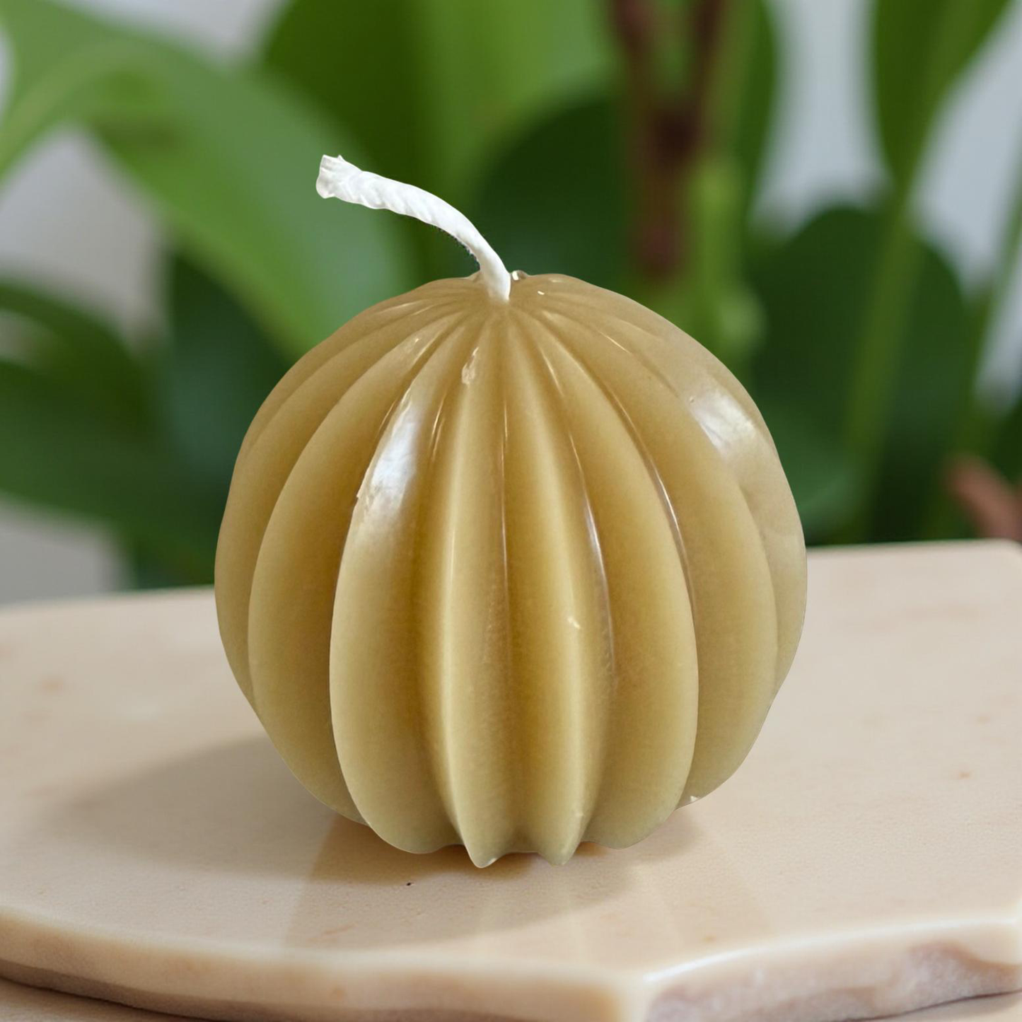 Golden Globe - Pure Beeswax Candle