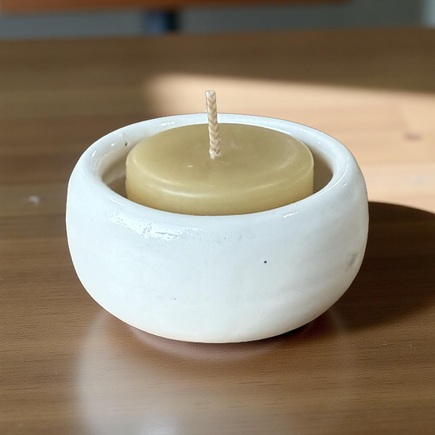 “Victoria” Pottery Tall Tea Light Beeswax Candle Holder and Pack of 6 candles