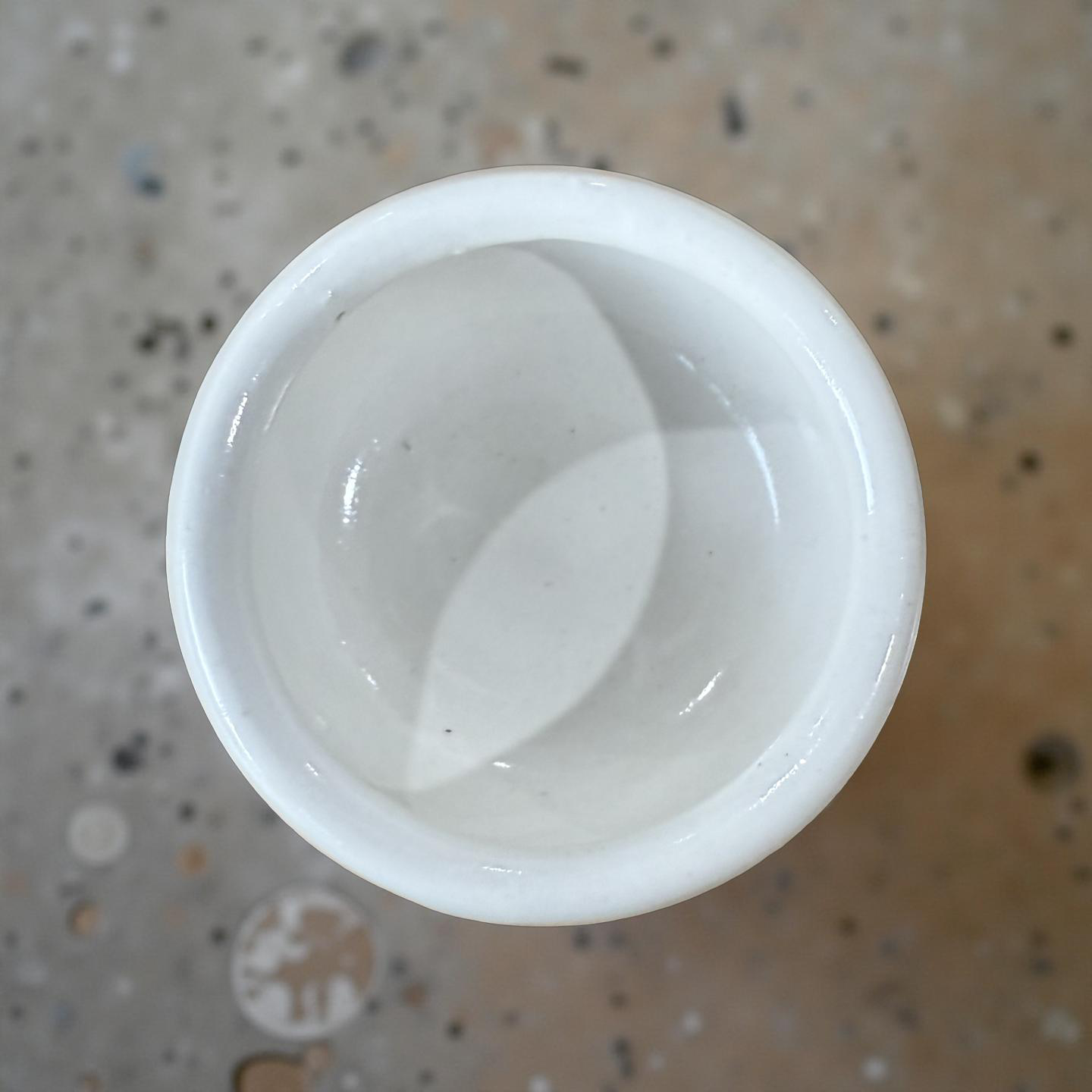 “Victoria” Pottery Tall Tea Light Beeswax Candle Holder and Pack of 6 candles